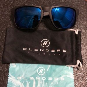 Blenders Eyewear “Nordic Wave” Sunglasses